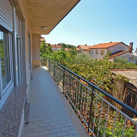 Liznjemoro 1161 Apartmán