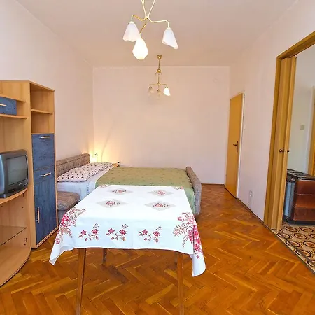 Liznjemoro 1161 Apartmán